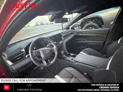 2025 Toyota Camry SE