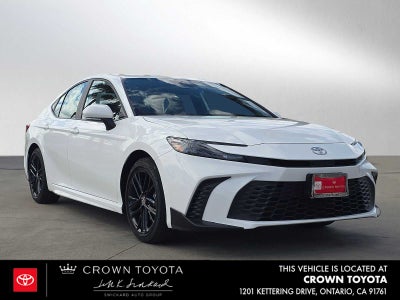 2025 Toyota Camry SE