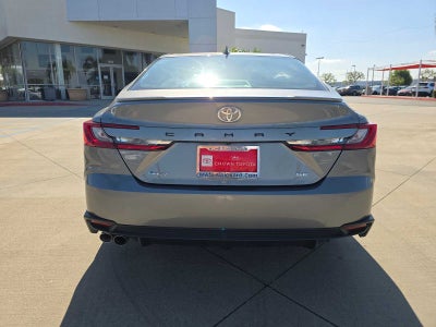 2025 Toyota Camry SE