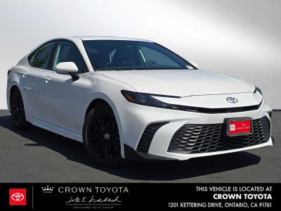 2025 Toyota Camry SE