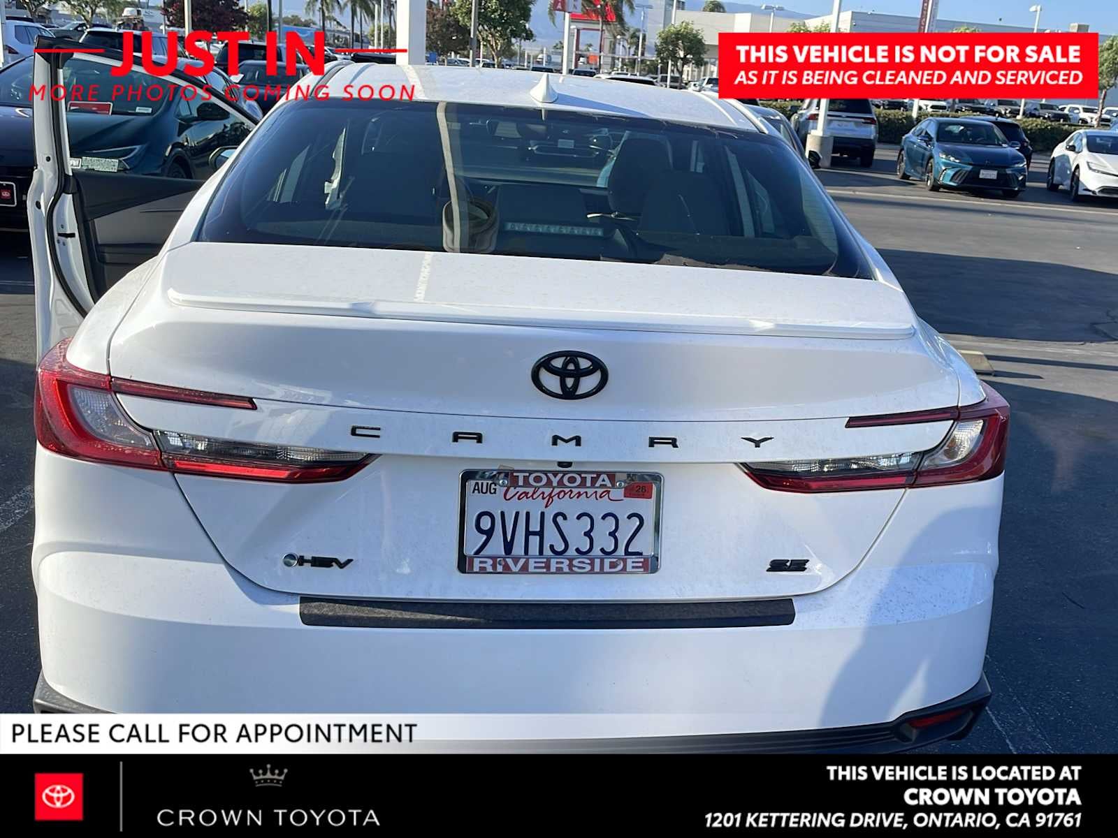 2025 Toyota Camry SE