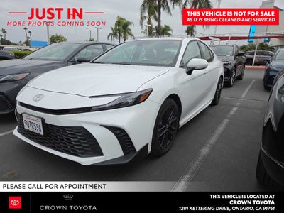 2026 Toyota Camry SE