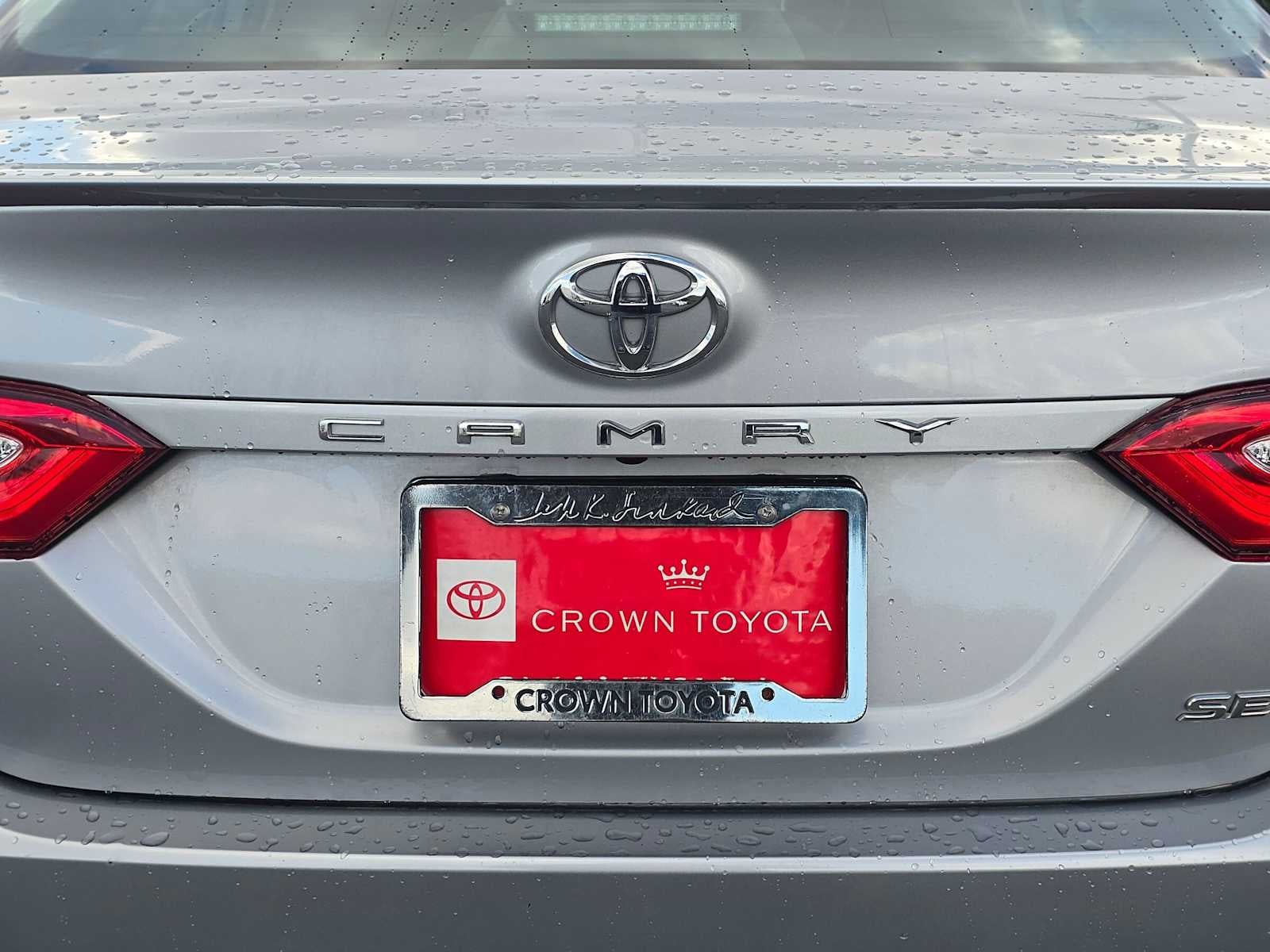 2020 Toyota Camry SE