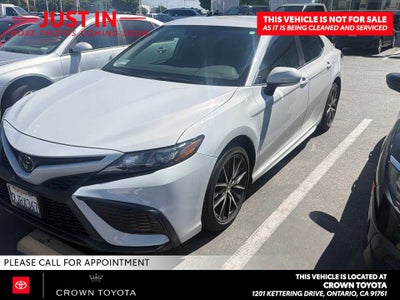 2024 Toyota Camry SE