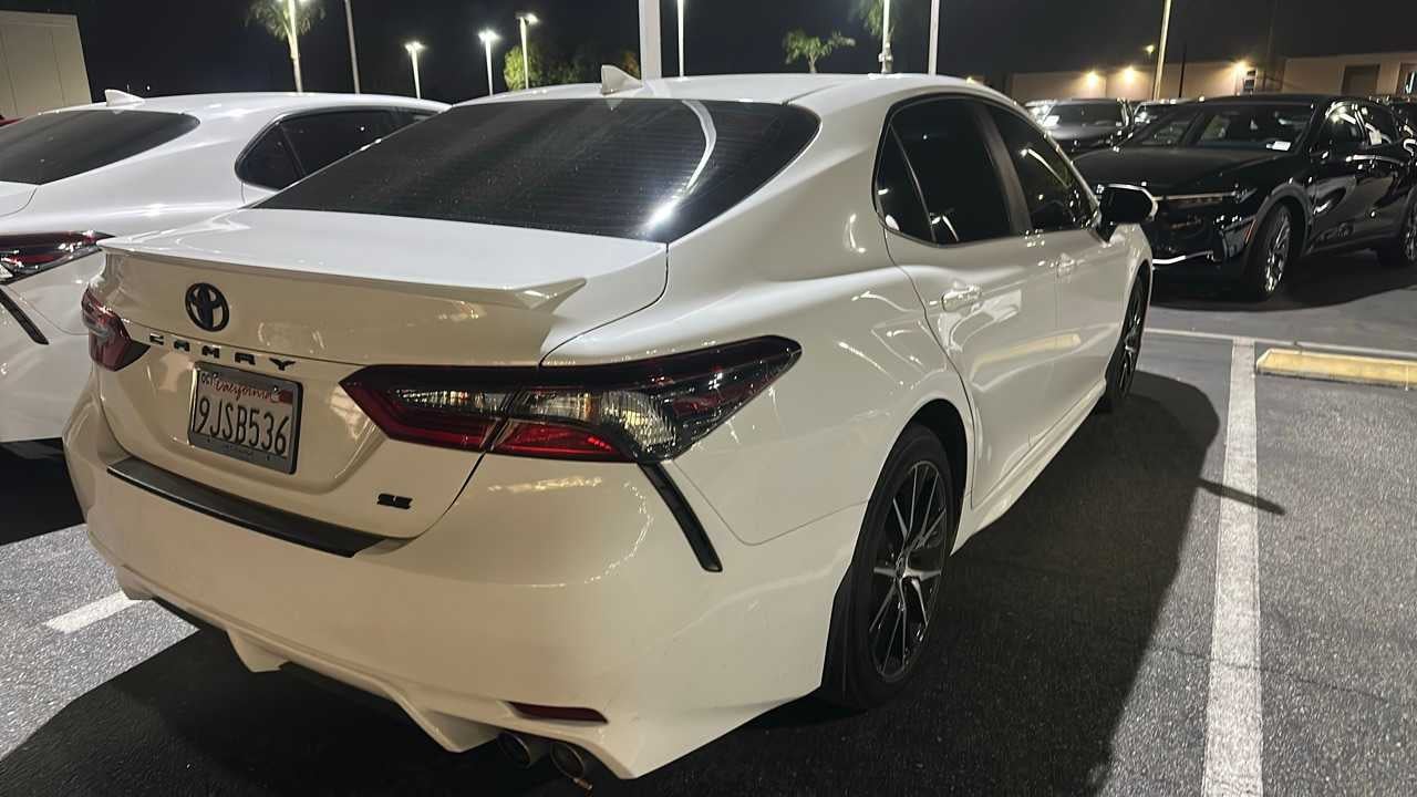 2024 Toyota Camry SE