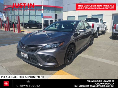 2024 Toyota Camry SE