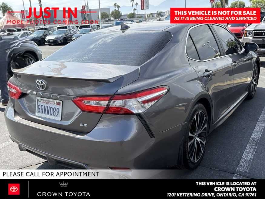 2020 Toyota Camry SE
