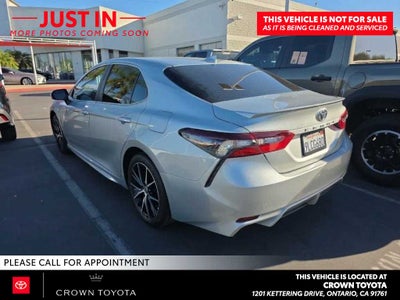 2024 Toyota Camry SE