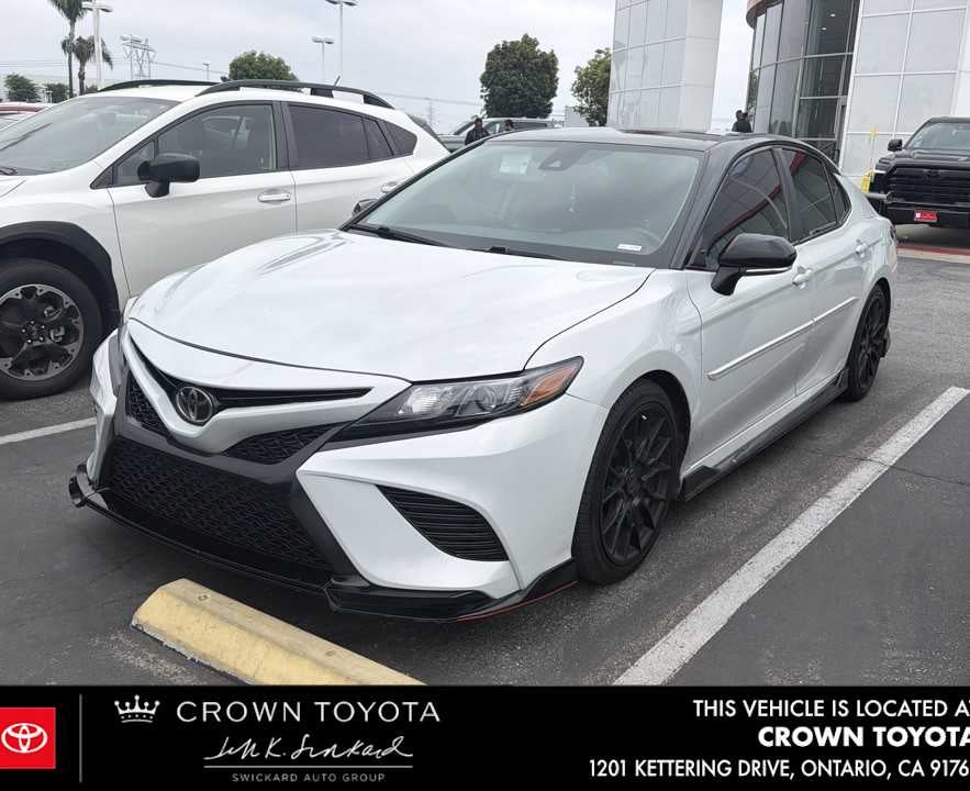 2021 Toyota Camry 3.5 Auto V6 TRD's photo