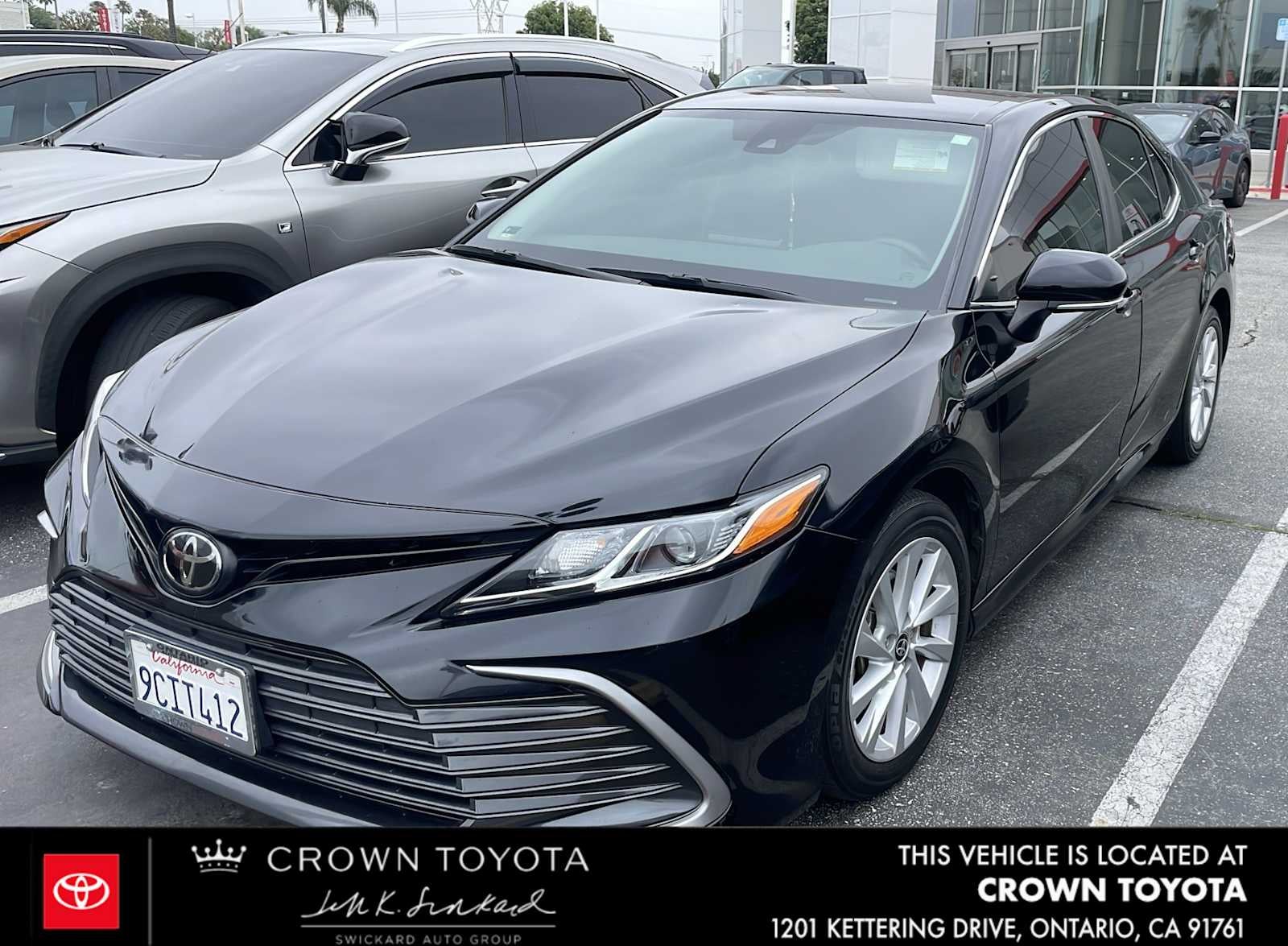2022 Toyota Camry LE's photo