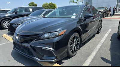 2023 Toyota Camry Hybrid SE