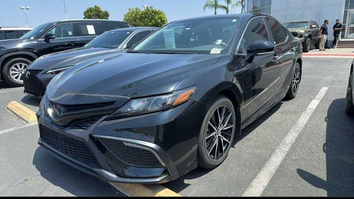 2023 Toyota Camry Hybrid SE