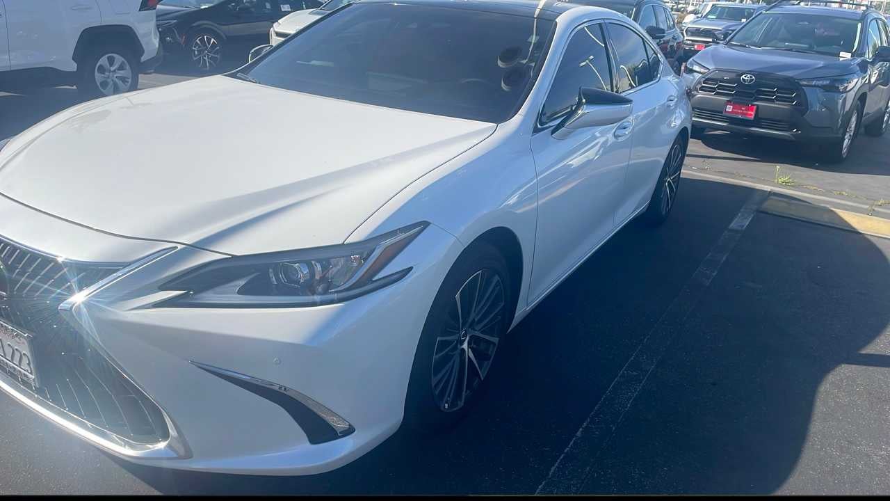 2025 Lexus ES 350 