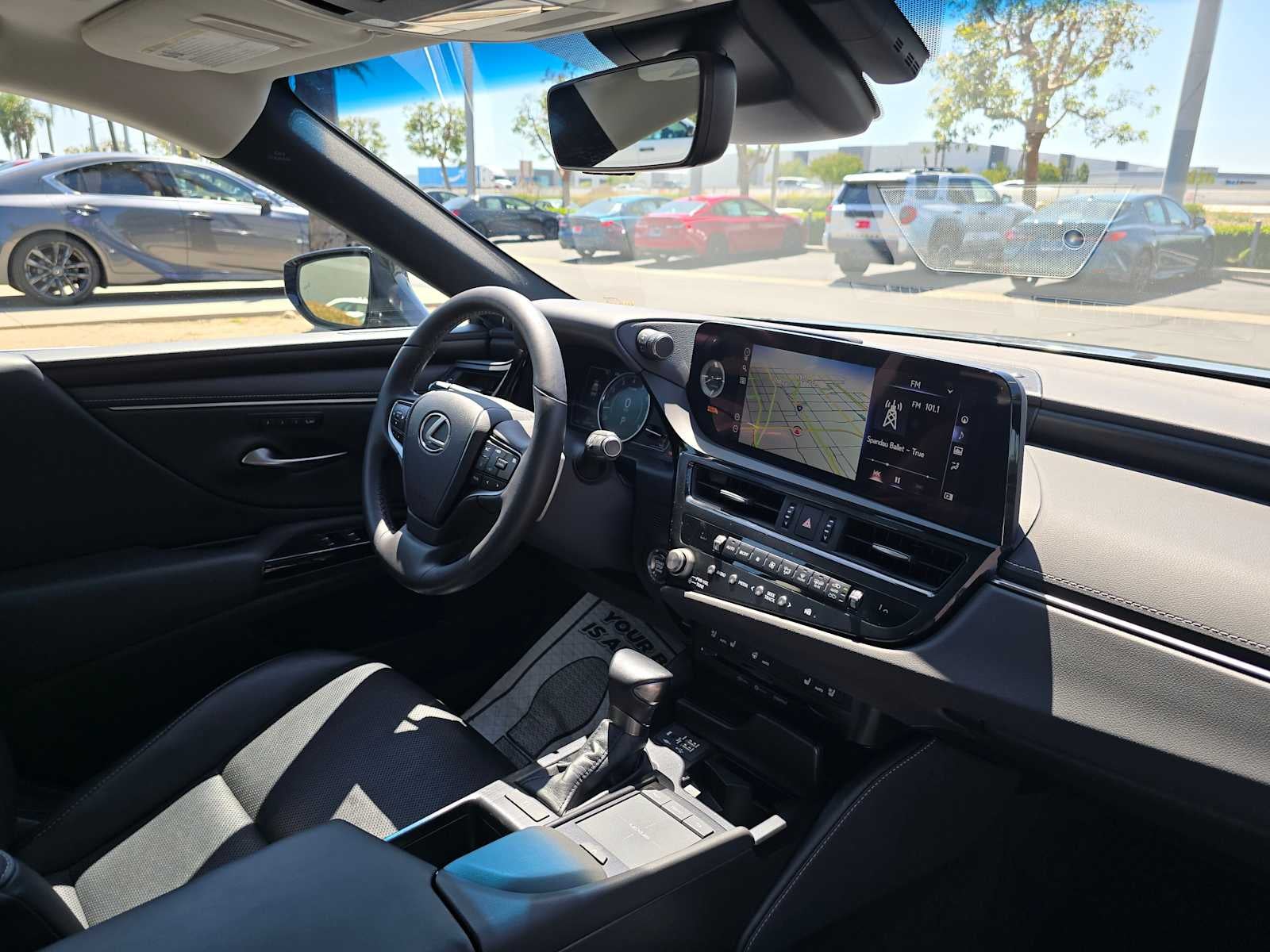 2022 Lexus ES 350 