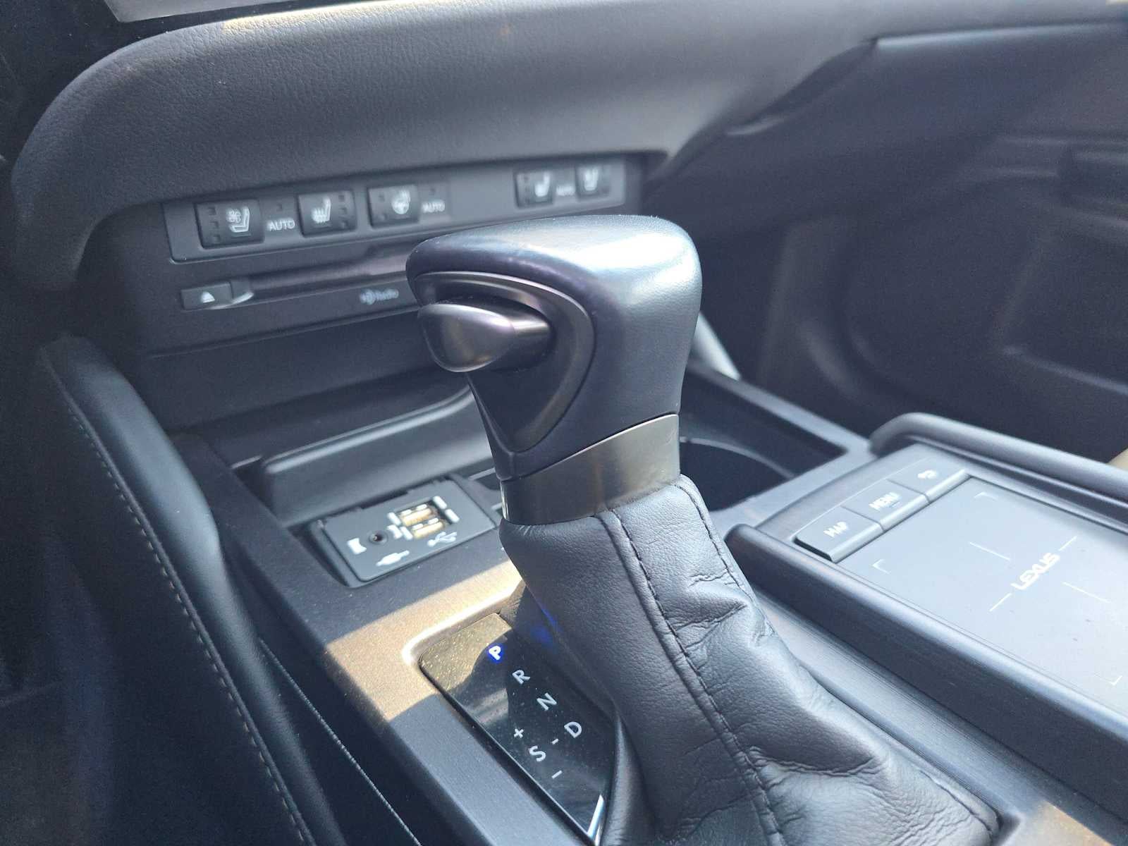2022 Lexus ES 350 