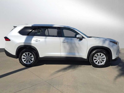 2025 Toyota Grand Highlander XLE