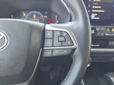 2025 Toyota Grand Highlander XLE