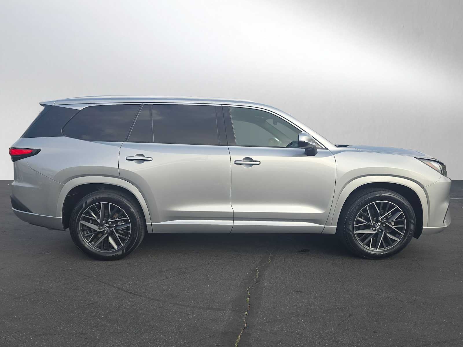 2024 Lexus TX Premium