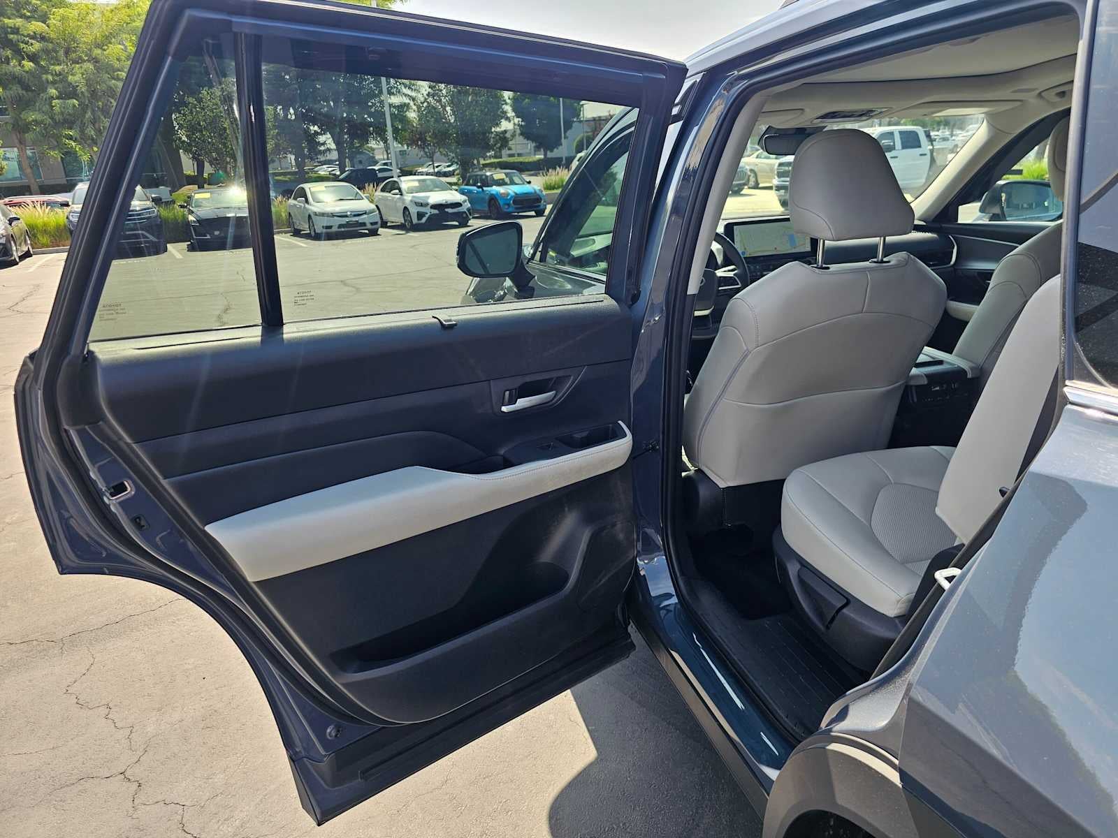 2026 Toyota Grand Highlander Hybrid XLE