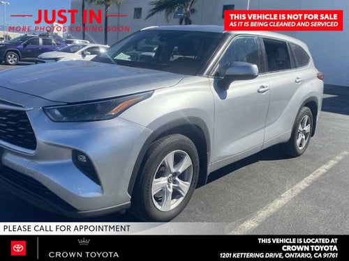 2022 Toyota Highlander LE