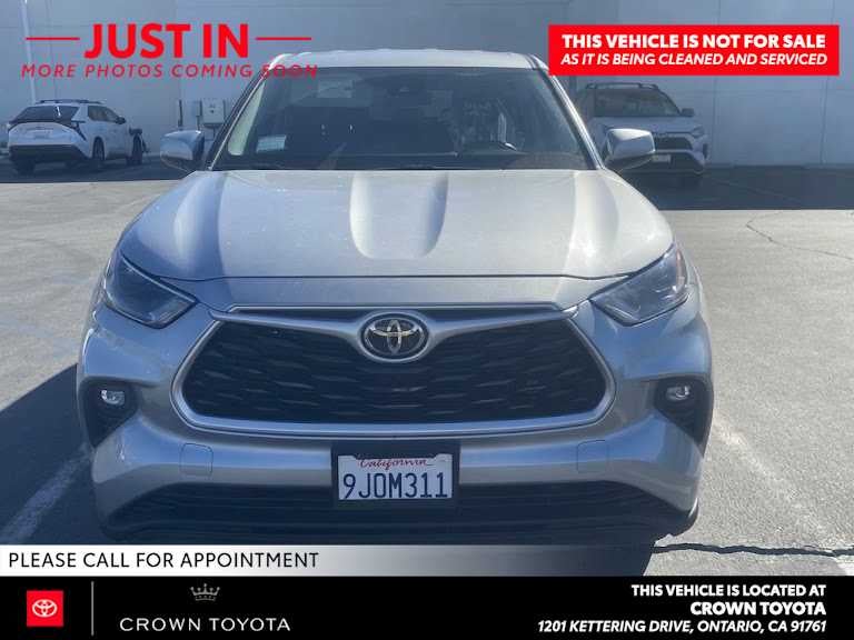 2022 Toyota Highlander LE
