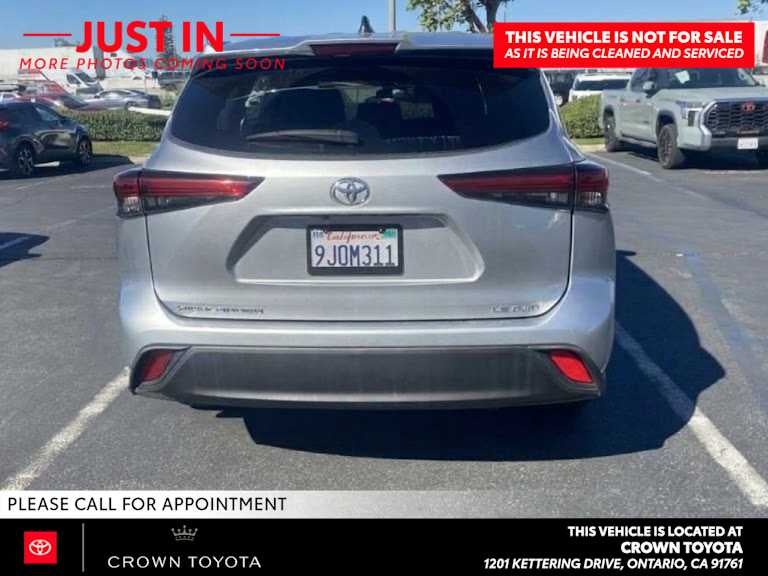2022 Toyota Highlander LE