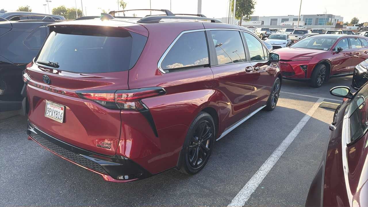 2024 Toyota Sienna XSE