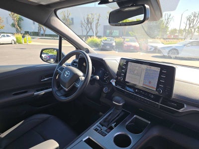 2024 Toyota Sienna XSE