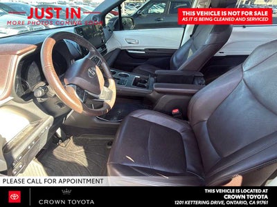 2023 Toyota Sienna Platinum