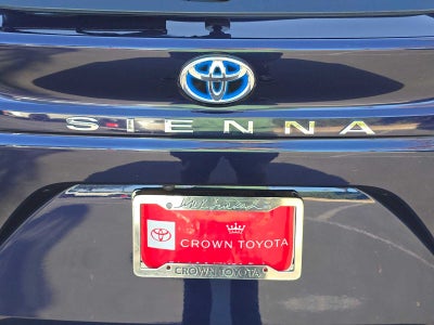 2023 Toyota Sienna Platinum