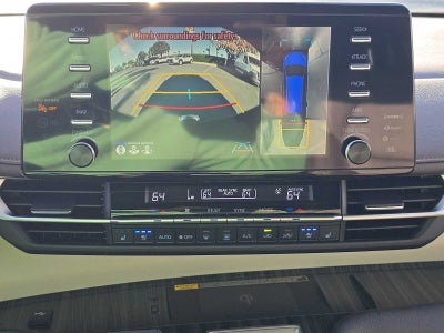 2023 Toyota Sienna Platinum