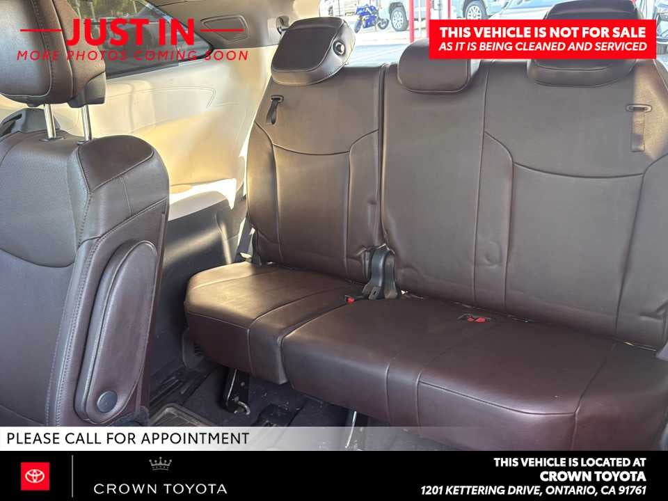 2023 Toyota Sienna Platinum