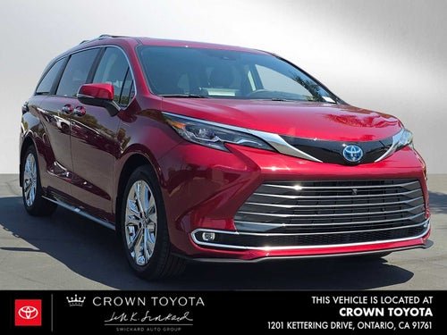 2024 Toyota Sienna Platinum