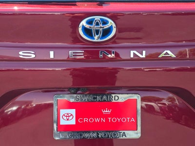 2024 Toyota Sienna Platinum