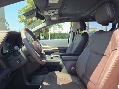 2024 Toyota Sienna Platinum
