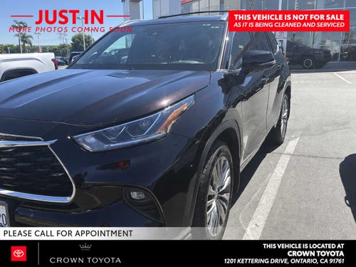 2022 Toyota Highlander Platinum