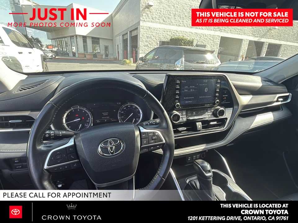 2022 Toyota Highlander XLE