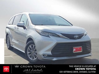 2021 Toyota Sienna XLE
