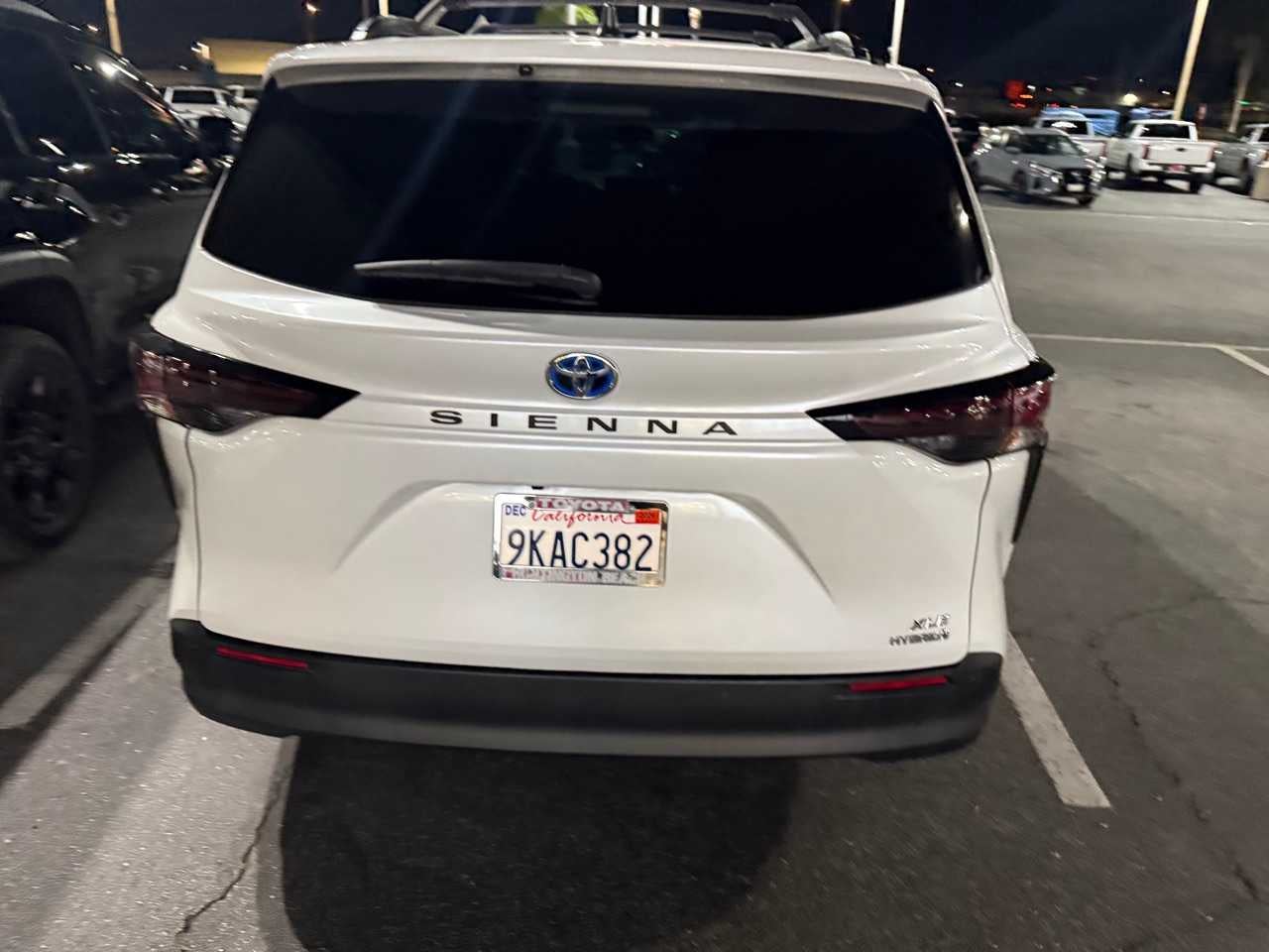 2024 Toyota Sienna XLE