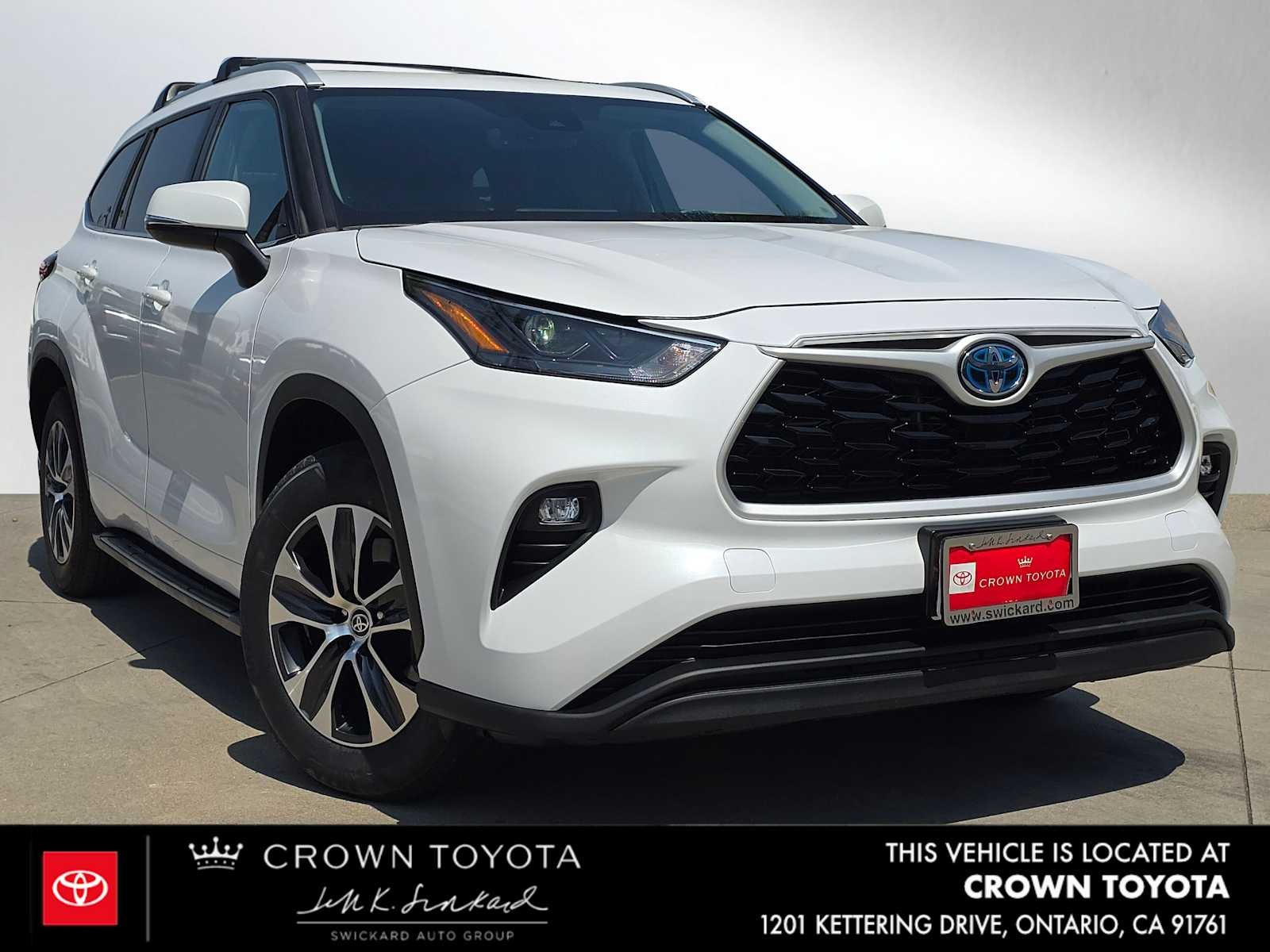 2023 Toyota Highlander Hybrid XLE