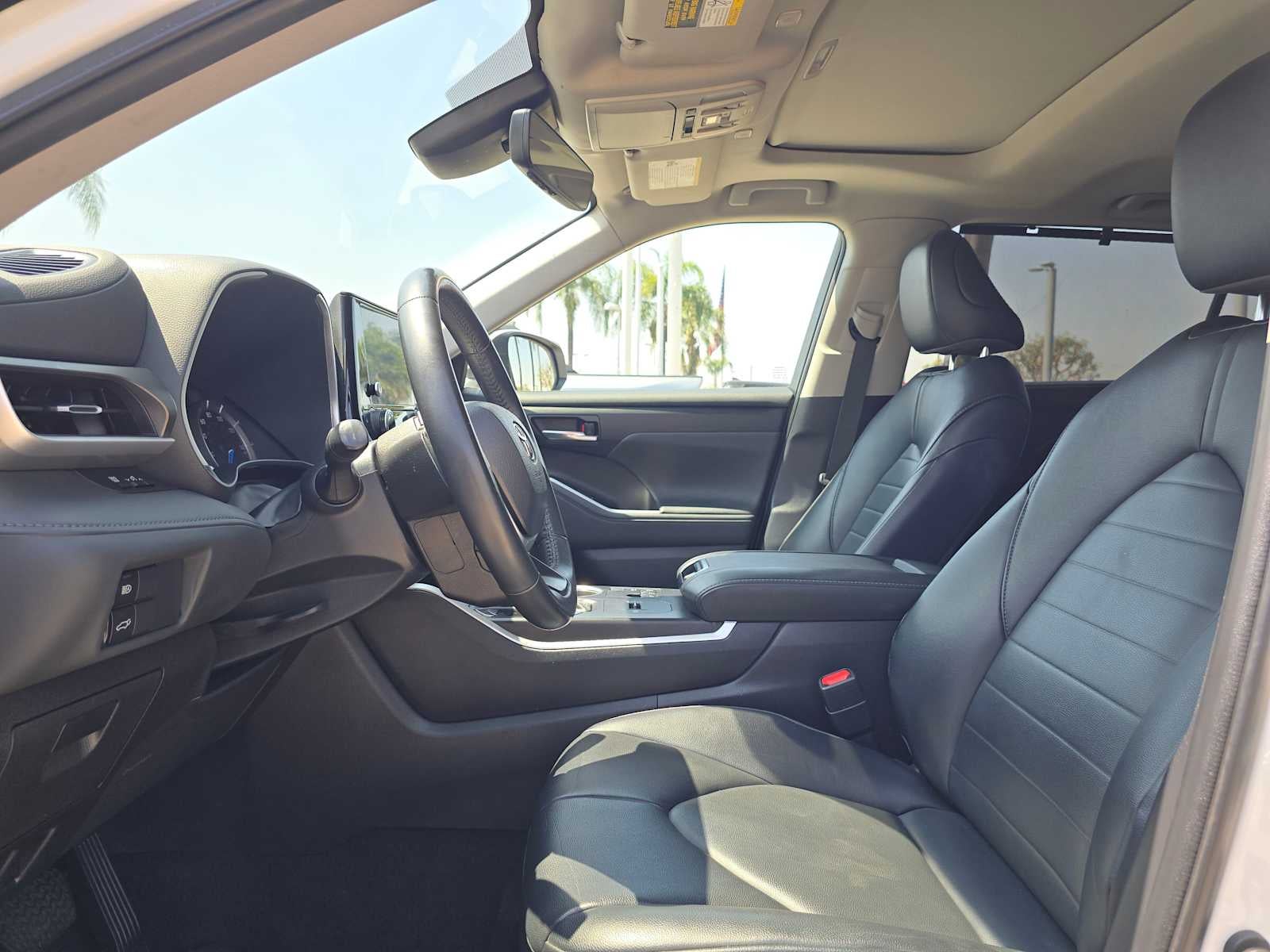2023 Toyota Highlander Hybrid XLE