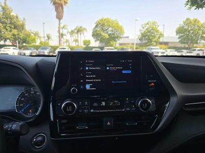 2023 Toyota Highlander Hybrid XLE