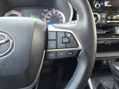 2023 Toyota Highlander Hybrid XLE