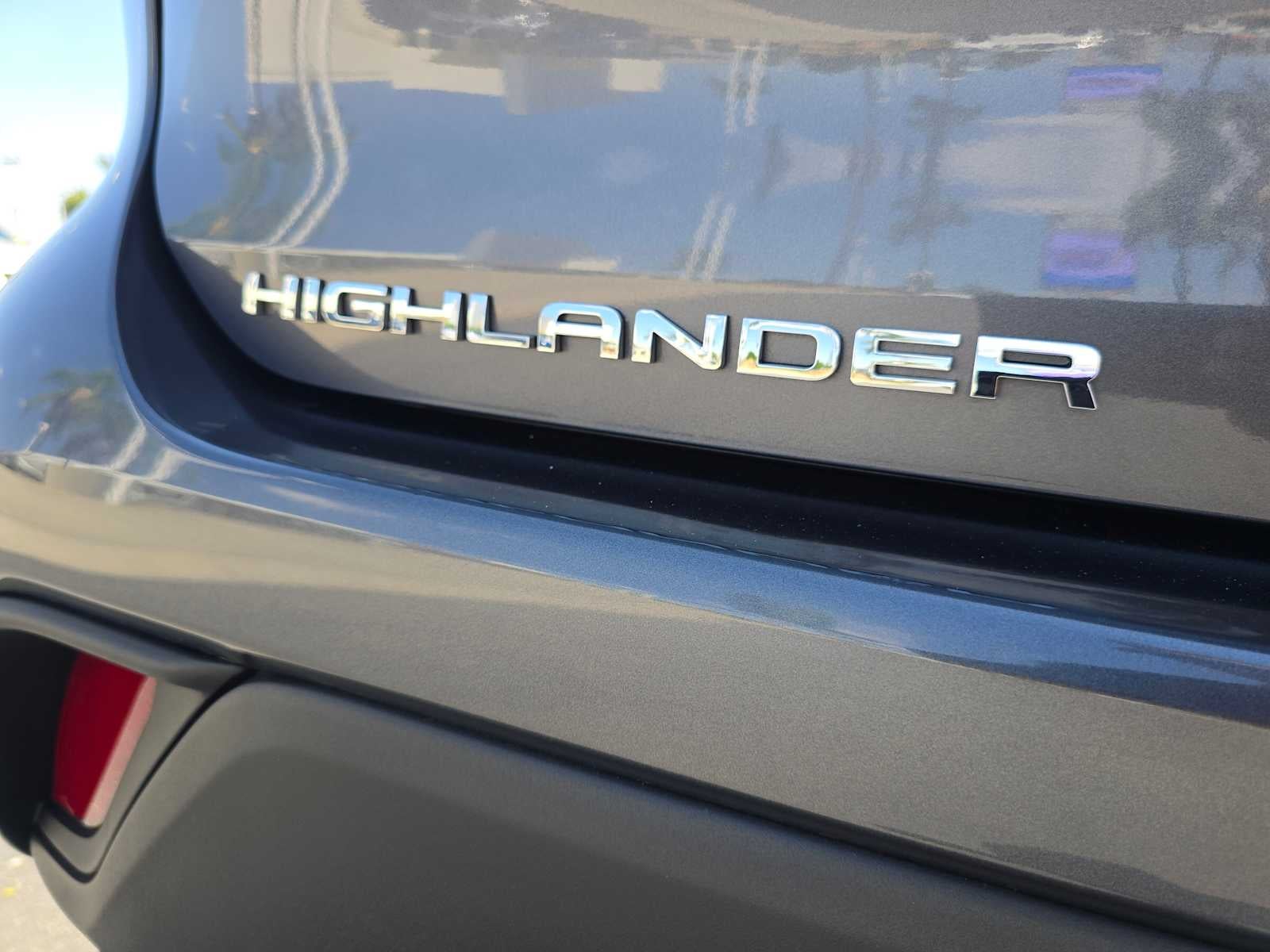 2025 Toyota Highlander XLE