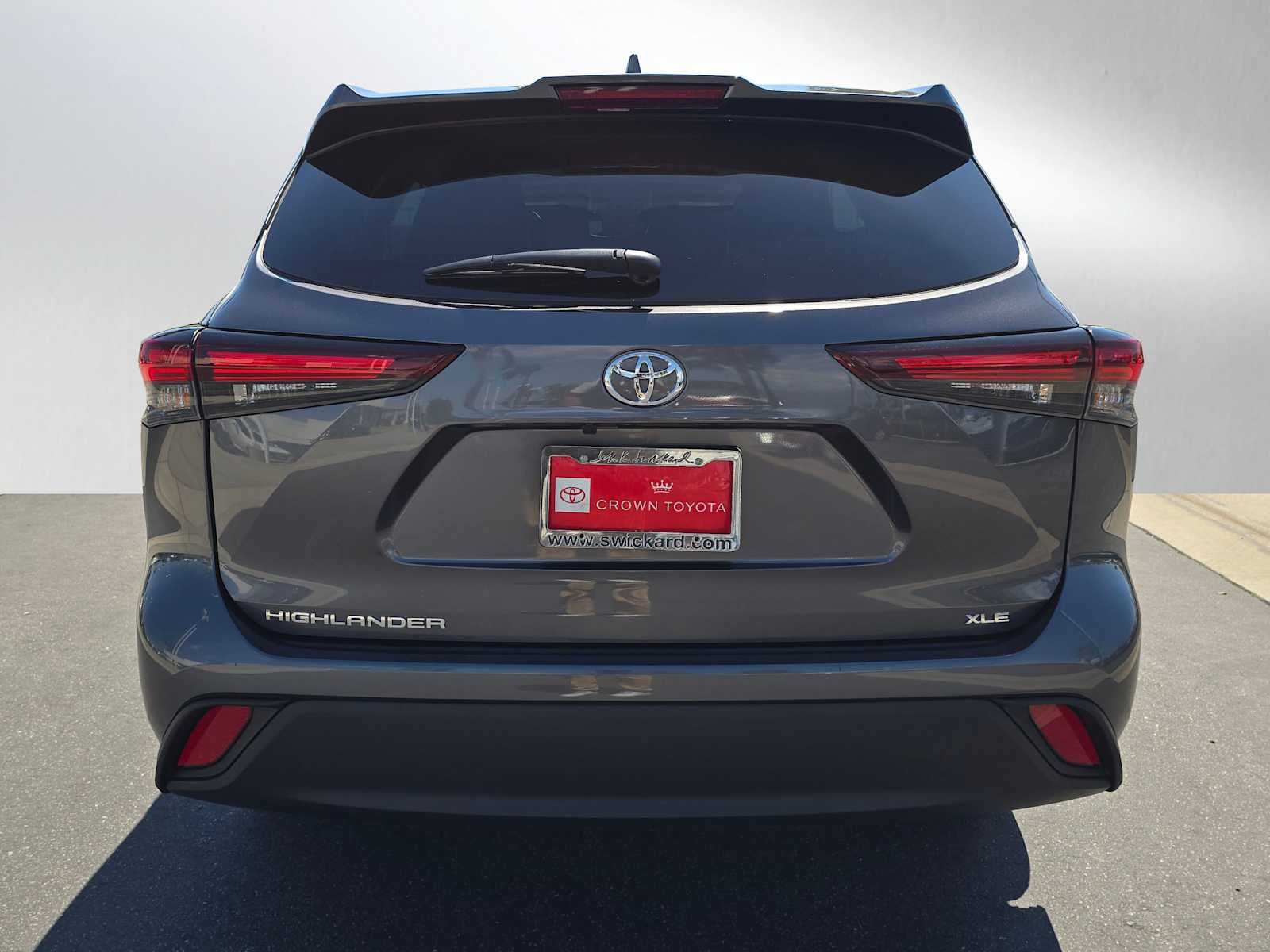 2025 Toyota Highlander XLE
