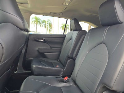 2025 Toyota Highlander XLE
