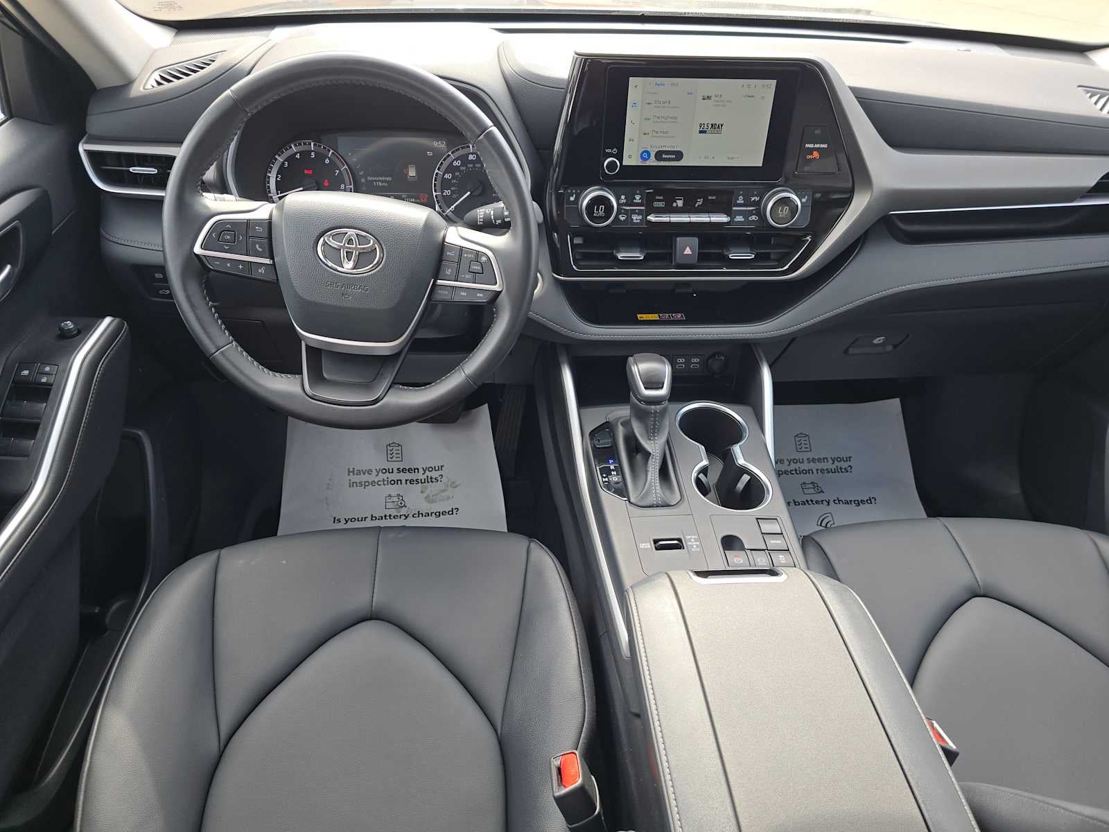 2025 Toyota Highlander XLE