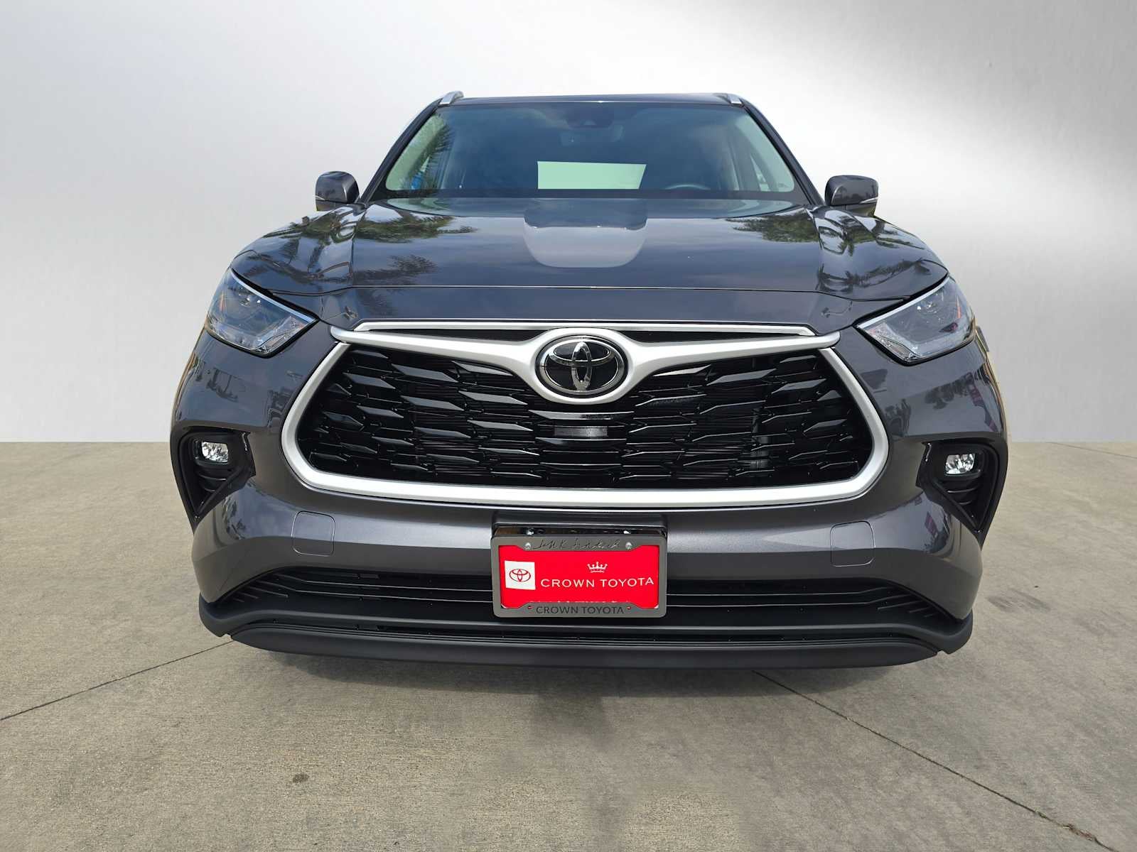 2025 Toyota Highlander XLE