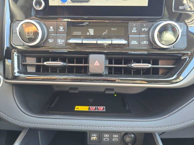 2025 Toyota Highlander XLE