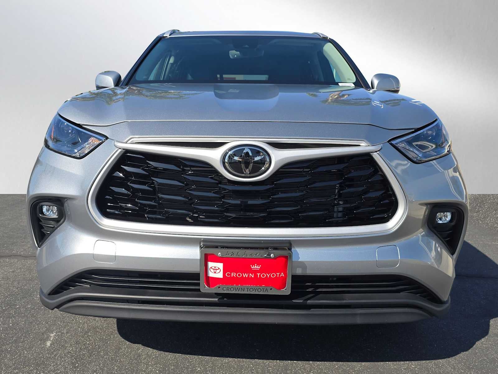 2025 Toyota Highlander XLE